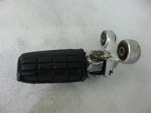 E8 Yamaha FJ 1200 1XJ 1WH Footrest Front Left Peg Foot Pedal Pedal - Picture 1 of 5