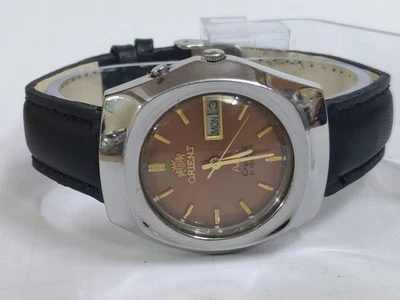 Vintage Orient Automatic Date Day Dial Wrist Watch  S63 - Image 1 of 4