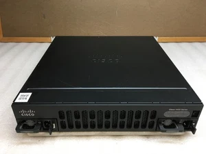 Cisco 4400 Series ISR4451-X/K9 V03 Integrated Services Router w/ Rack Ears - Afbeelding 1 van 7