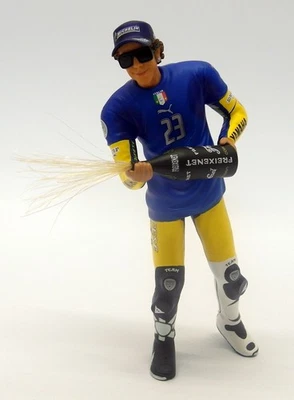 Figura de pie Valentino Rossi Minichamps escala 1/12 312 060296 Moto GP 2006 Foto 1 de 3