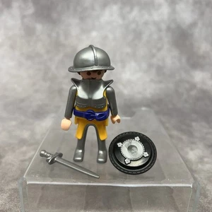Playmobil Medieval Knight/Guard with Sword & Shield - Imagen 1 de 3