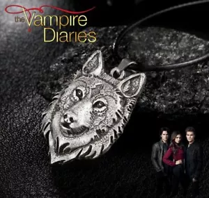 Ciondolo testa di lupo tibetano The Vampire Diaries finitura antica e catena in pelle - Foto 1 di 6