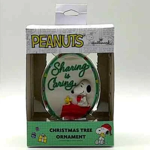 Hallmark Peanuts Snoopy & Woodstock Sharing is Caring Decorazione Albero di Natale - Foto 1 di 7