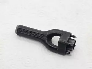 Vintage United Carr No 450 Lift The Dot Fastener Tool Fastener Punch USA - Picture 1 of 3