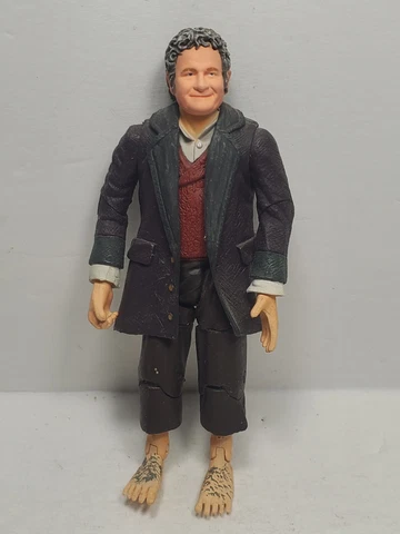 2004  LOTR * 111TH BIRTHDAY CELEBRATION BILBO TOY BIZ Action Figure 2-2 Cover