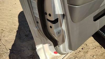 Pestillo de puerta delantera izquierda para conductor Ford Explorer 1995-2005 con varillas/cables OEM Foto 1 de 4