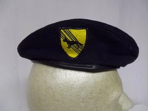 R25A-41 US Air Force Vietnam Security Police Dog Handler black beret size small - Picture 1 of 5