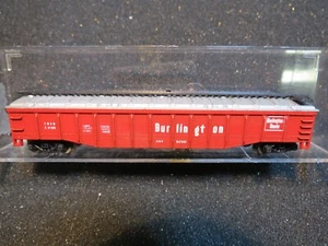 N - AHM Roco 4453C - Covered Gondola, Burlington CB&Q     LN/box - Picture 1 of 2