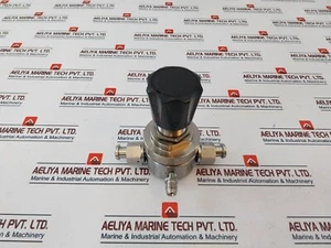 Tescom Europe 44-3262hrw3-853 Pressure Regulator - Picture 1 of 8