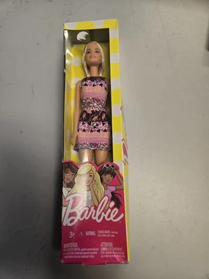 Muñeca Barbie - Rubia con vestido rosa/negro. Mattel 2017 nuevo Foto 1 de 4