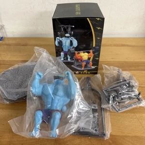 Pokemon Weightlifting Bodybuilding Squirtle Figure - NEW - RARE - Picture 1 of 11