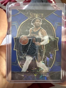 Mira telescópica azul Prizm/249 Jalen Brunson Panini Select Concourse 2022-23 - Imagen 1 de 2