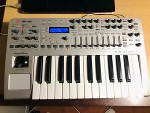 Novation X Station 25 - Shipping ONLY inside Europe - Picture 1 of 6