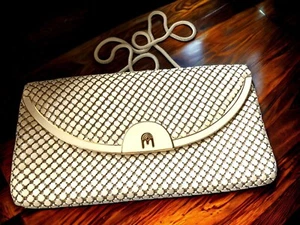 Bolso de noche Glomesh de 1970 hecho como Hong Kong. F141-03-Acc - Imagen 1 de 11
