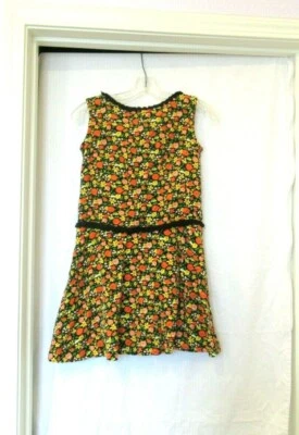 Vestido recto Cowan San Francisco naranja amarillo negro florecido, c. años 70 Foto 1 de 4