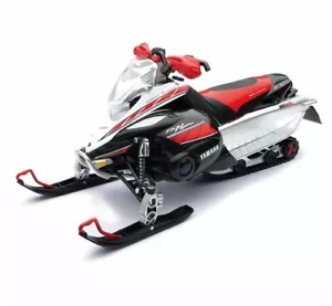 YAMAHA FX SNOWMOBILE 1/12 scale NEW RAY 42893A - Picture 1 of 1