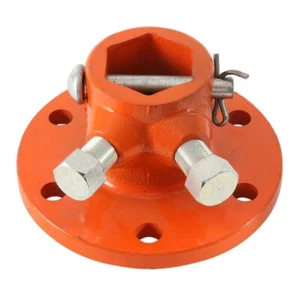 67211-17150 Rear Wheel Hub Fits Kubota B1550D B1750D B2150 B5100DP - Picture 1 of 7
