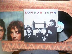 WINGS - LONDON TOWN (LP + Affiche + OIS UK 1978 VG+ / VG++)