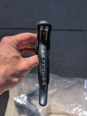 Shimano ST-6770 Di2 Ultregra STI 10 Speed Shifters - Pair (New in Box) - Image 1 of 4