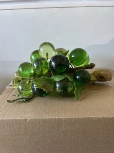 Vintage Lucite Acrylic Green Grape Cluster Swag Large - Picture 1 of 7