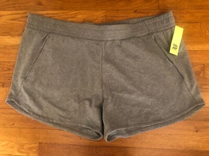 NWT All In Motion Womens Plus Size 3X Solid Gray Shorts Activewear - Picture 1 of 4