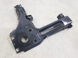RANGE ROVER L322 09-12 OFFSIDE DRIVER SIDE HEADLIGHT MOUNTING BRACKET - Picture 1 of 11