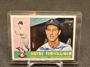 2009 Topps Heritage WAYNE TERWILLIGER Kansas City Athletics AUTO MINT - Picture 1 of 7