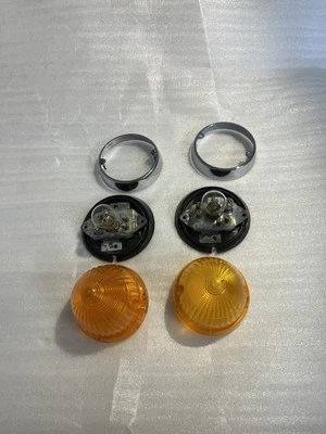 MERCEDES-BENZ W108 W112 W109 W111 , SIGNAL LIGHT BULLET LIGHT L+R - Image 1 of 3