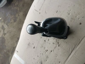 10-14 NISSAN JUKE 6 GANG SCHALTKNAUF KNÜPPEL UND GESTÄNGEMECHANISMUS 34101 1KG0A - Bild 1 von 4