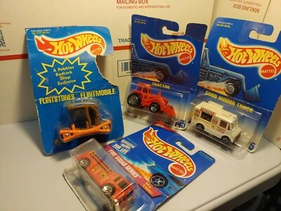 Lote De Colección Hot Wheels - Picapiedra, Tractor, Buen Humor, Escuadrón de Bomberos Foto 1 de 4