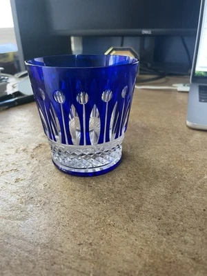 Vidrio de cristal St Louis azul oscuro mediano de moda antigua Foto 1 de 3