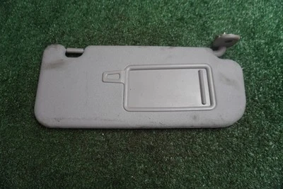 2013 2014 2015 KIA RIO PASSENGER SIDE RIGHT Sun Visor OEM 1 Peice  7623258 - Image 1 of 4