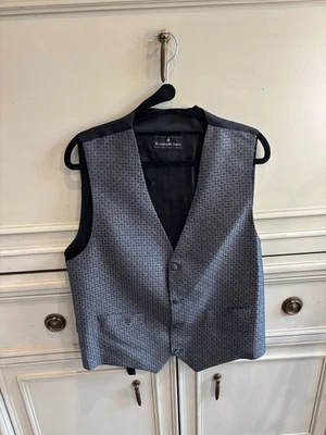 Ermenegildo Zegna Geometric Satin Tuxedo Vest Black Silver 38” Chest - Image 1 of 4