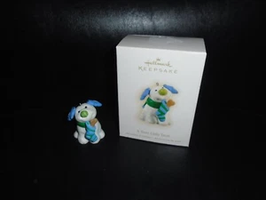 UIB HALLMARK 2009 "A TASTY LITTLE TREAT" CHRISTMAS ORNAMENT - Picture 1 of 1