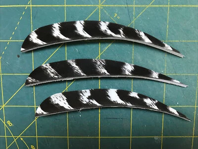 5" Right Wing Parabolic Natural Barred Feather Fletching, 25Pk Archery 🇺🇸 - Image 1 of 2
