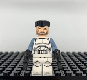 LEGO Star Wars Commander Wolffe Clone Troopers Minifigure (100% Authentic LEGO) - Picture 1 of 2