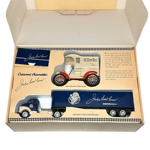 EASTWOOD AUTOMOBILIA LIONEL SIGNATURE EDITION FORD DELIVERY & TRACTOR TRAILER - Picture 1 of 4