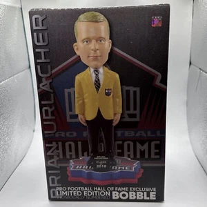 Football Hall Fame BRIAN URLACHER 2018 BOBBLEHEAD FOCO NFL Bears Gold Jacket - Picture 1 of 5