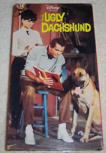 The Ugly Dachshund VHS Video Walt Disney - Picture 1 of 2