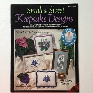 Small & Sweet Keepsake Designs 21 Counted Cross Stitch Designs Plaid 7537 Flower - Picture 1 of 2