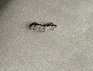 Oban Highland Single Malt Scotch Whisky Lapel Pin Silver Toned Tie Clip Scottish - Picture 1 of 7