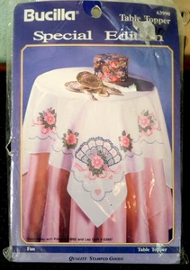 Kit de punto de cruz de mantel Bucilla 'FAN' #63990 - Nuevo sellado - Imagen 1 de 3