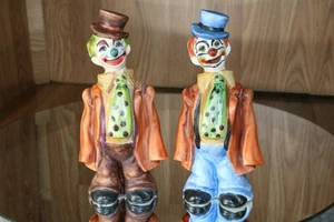 Vintage 1970s Hand Painted Ceramic Clown Figurines Set of 2 signed "DOLORES" EUC - Picture 1 of 11