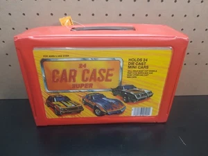 TARA TOY CORP. 24 ROTE AUTOTRAGETASCHE MIT 2 SCHALEN NAGELNEU VINTAGE  - Bild 1 von 4