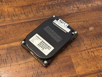 Disco duro SCSI Conner 200 MB 50 pines 3,5" sistema Apple Macintosh 7,5 instalado Foto 1 de 2