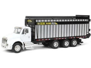 International 8600 w/ H&S Big Dog Forage Box 1:64 Scale Model - Spec Cast HSM001 - Picture 1 of 1