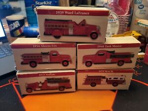 Readers Digest High Speed 1:64 Fire Trucks Group of 5- 1924 Buffalo 1974 Mack +