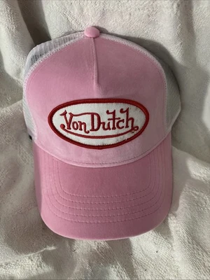 Sombrero de camionero de terciopelo rosa Von Dutch Snapback malla blanca Foto 1 de 3