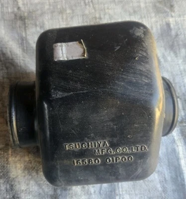 Filtro de admisión de aire resonador Nissan 300Zx Z31 1984-1989 16580 01P00 Foto 1 de 4