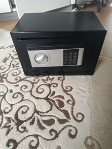Tresor Safe Unbenutzt - Bild 1 von 10